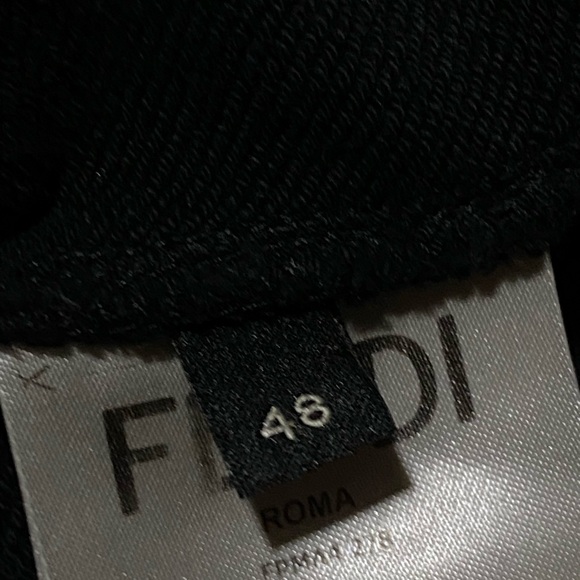Fendi Short Sleeve Hoodie Sweatshirt - Picture 7 of 7